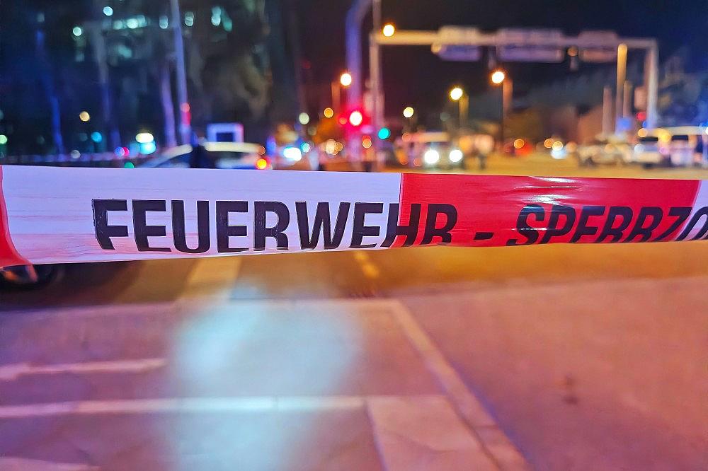 Feuerwehr-Absperrband (Archiv)