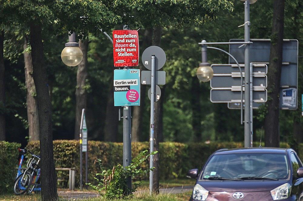 Wahlplakate von SPD und CDU in Berlin (Archiv)