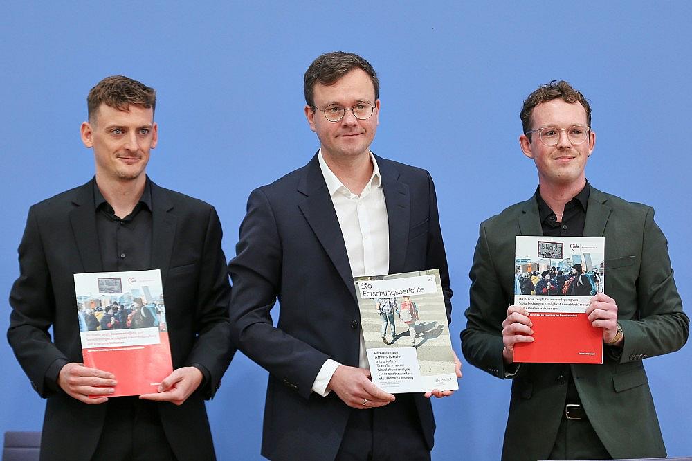 Zusammenlegung von Sozialleistungen gegen Armut am 19.08.2026