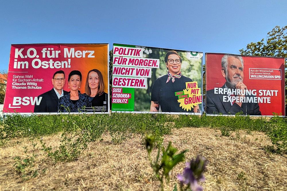 Wahlplakate vor der Landtagswahl in Sachsen-Anhalt (Archiv) via dts Nachrichtenagentur