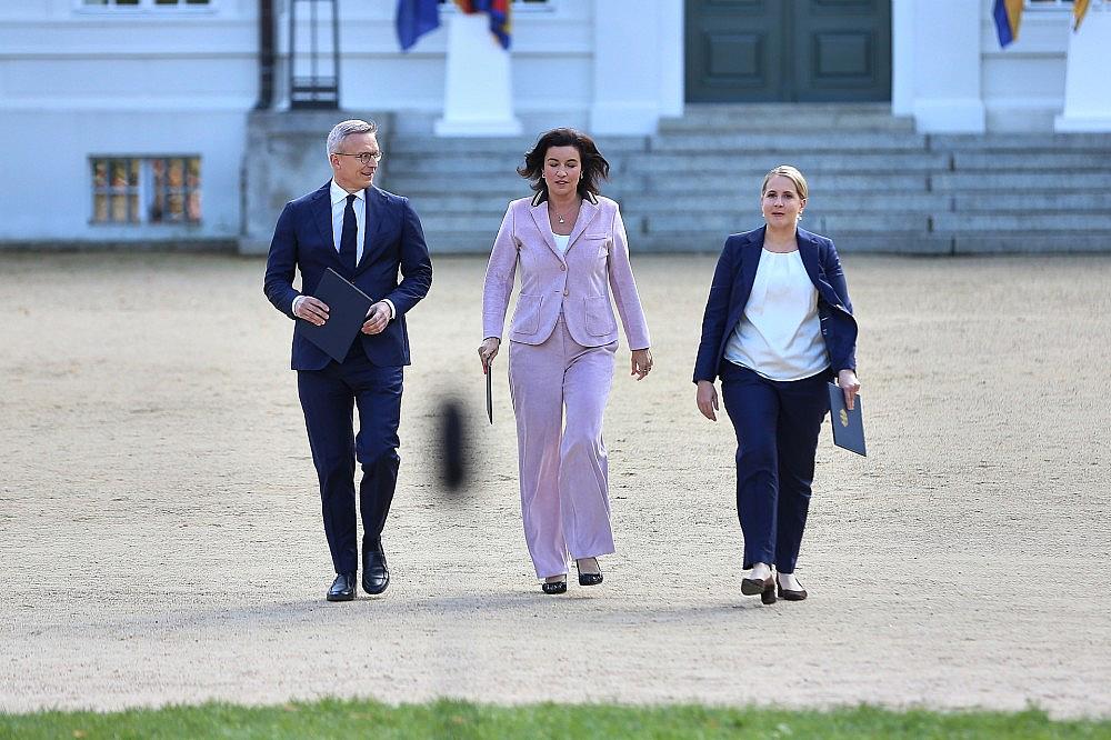 Karsten Wildberger, Dorothee Bär, Verena Hubertz am 25.08.2026