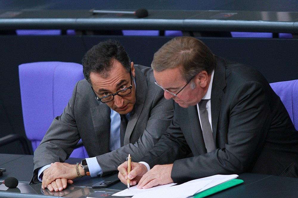 Cem Özdemir und Boris Pistorius (Archiv)