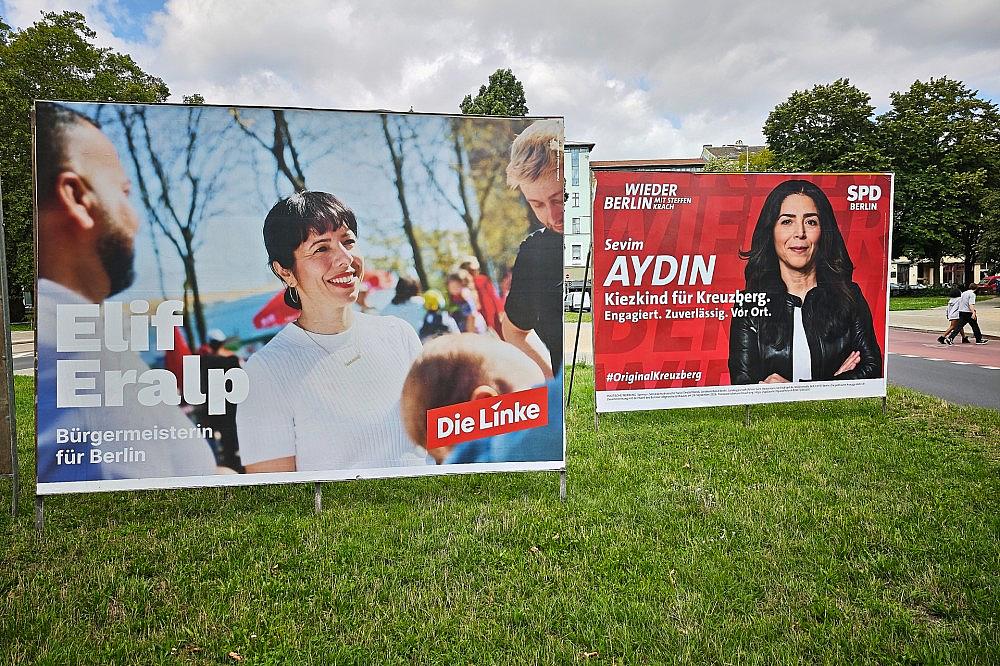Wahlplakate mit Elif Eralp und Sevim Aydin (Archiv)