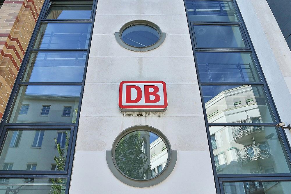Logo der Deutschen Bahn (Archiv) via dts Nachrichtenagentur