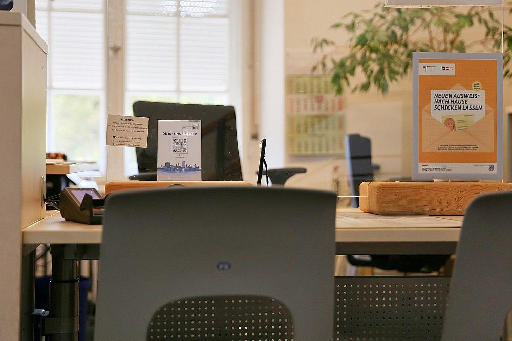 Arbeitsplatz in einer Behörde (Archiv) via dts Nachrichtenagentur