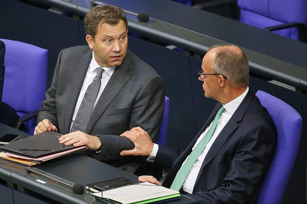 Lars Klingbeil und Friedrich Merz (Archiv)