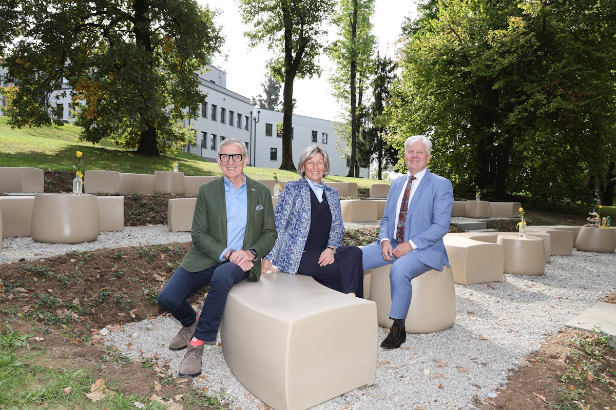 Eröffnung Outdoor-Hörsaal