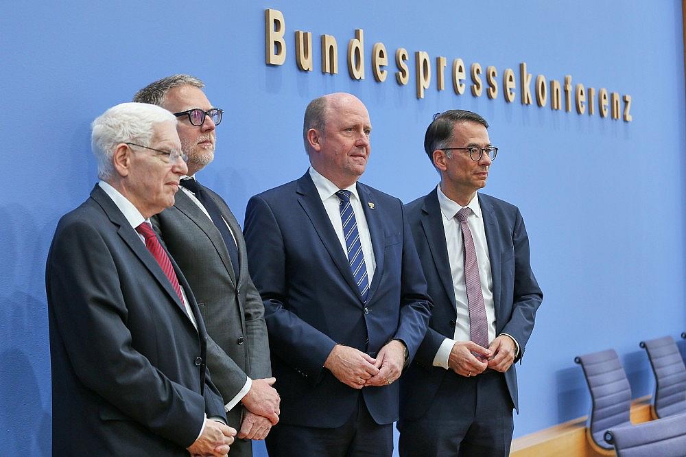 Gutachten zum Gesetzentwurf zur Strafbarkeit der Leugnung des Existenzrechts Israels am 05.10.2026 via dts Nachrichtenagentur