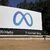 Das Logo von Meta ist in der Unternehmenszentrale in Menlo Park, Kalifornien, zu sehen. - Foto: Tony Avelar/AP/dpa