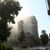 Rauch umgibt ein hohes Gebäude nach einem israelischen Luftangriff. Israelische Streitkräfte haben bei Luftangriffen auf den Gazastreifen den Militärchef der extremistischen Palästinenserorganisation Islamischer Dschihad (PIJ) getötet. - Foto: Uncredited/AP/dpa
