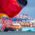 Ein Schiff liegt im Containerhafen Bremerhaven. Die deutsche Wirtschaft schwächelt. - Foto: Sina Schuldt/dpa