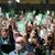 Delegierte stimmen beim Bundesparteitag von Bündnis 90/Die Grünen über einen Antrag ab. 
Am Sonntag, dem letzten Tag des Grünen-Parteitages, steht das Thema Klimaschutz auf der Tagesordnung. - Foto: Kay Nietfeld/dpa