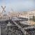 Blick auf den  Petersplatz mit dem Petersdom im Hintergrund. - Foto: Michael Kappeler/dpa