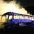 Rauch steigt bei nächtlichen Krawallen aus einem ausgebrannten Bus in Nanterre. - Foto: Lewis Joly/AP/dpa