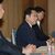 «Wir versprechen, dass der Staat bis zum Abschluss die volle Verantwortung übernimmt»: Japans Premierminister Fumio Kishida (M). - Foto: Zhang Xiaoyu/Pool Xinhua/AP/dpa
