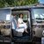Bundesaußenministerin Annalena Baerbock sitzt in Austin in einem selbstfahrenden Auto von VW-USA und Mobileye. - Foto: Michael Kappeler/dpa