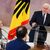 Im November 2023 lud Bundespräsident Frank-Walter Steinmeier zu einer Diskussion mit dem Titel «Krieg in Nahost: Für ein friedliches Zusammenleben in Deutschland!» ins Schloss Bellevue. Teilnehmer waren Menschen, die in der täglichen Arbeit für ein friedliches Zusammenleben ohne Antisemitismus und Muslimfeindlichkeit eintreten. - Foto: Bernd von Jutrczenka/dpa