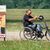 Oft war Schäuble mit seinem Rollbike sportlich unterwegs - wie hier im August 1998 in Offenburg. - Foto: Heuberger/dpa