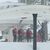 Bei einem Lawinenabgang in einem kalifornischen Skigebiet ist ein Mensch gestorben. Drei weitere Skiläufer sind von den Schneemassen mitgerissen und dabei leicht verletzt worden. - Foto: Mark Sponsler/AP