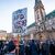 Die AfD war' 33 schon Scheiße: Mit diesem Schild wird in Hamburg gegen ein Zeichen des Widerstands gegen rechtsextreme Umtriebe gesetzt. - Foto: Jonas Walzberg/dpa