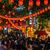 Zum Neujahrsfest sind die Straßen in den chinesischen Städten und Dörfern festlich geschmückt. - Foto: -/CHINATOPIX/AP/dpa