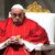 Papst Franziskus leitet die Passionsliturgie am Karfreitag im Petersdom. - Foto: Domenico Stinellis/AP/dpa