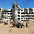 Das völlig zerstörte Schifa-Krankenhaus in Gaza-Stadt. Etwa zwei Wochen nach Beginn des Militäreinsatzes im Schifa-Krankenhaus hat die israelische Armee sich wieder zurückgezogen. - Foto: Khaled Daoud/APA Images via ZUMA Press Wire/dpa