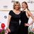 Schauspielerin Veronica Ferres und ihre Tochter Lilly Krug posieren auf dem roten Teppich des Deutschen Filmpreises. - Foto: Christoph Soeder/dpa