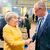 Merkel mit Friedrich Merz. Ihr Verhältnis gilt als schwer belastet. (Archivbild) - Foto: Christoph Soeder/dpa