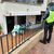 In Port de Sóller musste die Polizei zehn Menschen aus ihrem Zuhause retten, weil das Wasser schon knietief in der Wohnung stand und sich die Tür nicht mehr öffnen ließ. - Foto: Guardia Civil/Europapress/dpa