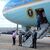 Biden landet auf den Flughafen von Manaus. - Foto: Manuel Balce Ceneta/AP/dpa