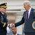 Joe Biden (r) mit General Mark Milley. - Foto: Alex Brandon/AP/dpa