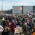 Nach Polizeiangaben versammelten sich an der Messe in Halle etwa 8.000 Gegendemonstranten. - Foto: Heiko Rebsch/dpa