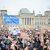 Auf die Wahlumfragen hatten die erregten Debatten im Bundestag und die folgenden Proteste laut Forschern keinen Einfluss.  - Foto: Sebastian Gollnow/dpa