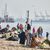 Die Sonne lockte auch viele Menschen zum Elbstrand in Hamburg. - Foto: Georg Wendt/dpa