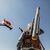 Aus Solidarität mit der Hamas feuern die Huthi immer wieder Raketen auf Israel und Schiffe im Roten Meer. - Foto: Osamah Yahya/dpa