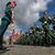 Die traditionelle Militärparade auf dem Roten Platz zum Sieg der Sowjetunion über Nazi-Deutschland am 9. Mai gilt auch als Machtdemonstration Moskau. - Foto: Maxim Shipenkov/AP/dpa