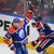 Die Oilers und Panthers lieferten sich ein intensives Auftaktmatch in die Stanley-Cup-Finals. - Foto: Darryl Dyck/The Canadian Press via AP/dpa