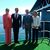 Gruppenfoto bei einem Zwischenstopp auf der Insel Peberholm. - Foto: Liselotte Sabroe/Ritzau Scanpix Foto/AP/dpa