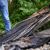 Der Brand hat erhebliche Auswirkungen auf den Zugverkehr. - Foto: Christoph Reichwein/dpa