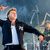 Am Freitagabend brachten Papa Roach das Infield des Festivals zum Kochen.  - Foto: Frank Molter/dpa