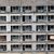 Ein ostdeutsches Klischee: Leben im Plattenbau. (Archivbild) - Foto: Monika Skolimowska/dpa