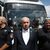 Der israelische Ministerpräsident Benjamin Netanjahu (Mitte) besuchte den Ort des Anschlags.  - Foto: Ronen Zvulun/Pool REUTERS/AP/dpa