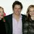 Ein Bild aus vergangenen «Romcom»-Zeiten: Hugh Grant mit Laura Linney und Heike Makatsch (links). (Archivbild) - Foto: Ursula Düren/dpa