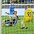 Ein Mann ist nicht zu stoppen: Harry Kane eilt von Tor zu Tor, hier bei seinem famosen Sololauf beim 5:1 der Bayern gegen den FC Pafos.  - Foto: Peter Kneffel/dpa