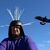 Youtuber Daniel Fitzgerald testet seinen Anti-Magpie-Helm. - Foto: Daniel Fitzgerald