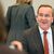Der fröhliche Eindruck täuscht: In der SPD-Fraktionssitzung gab es von Verteidigungsminister Boris Pistorius sehr kritische Töne zum Wehrdienstvorschlag der Union.  - Foto: Niklas Graeber/dpa