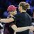 Schätzen und respektieren sich: Jannik Sinner (l) und Alexander Zverev - Foto: Heinz-Peter Bader/AP/dpa