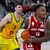 Cobe Williams (r) feiert mit Bamberg den Pokalsieg. - Foto: Sven Hoppe/dpa