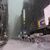 Die Schneemassen verwandelten den Times Square in eine Eislandschaft. - Foto: Anne Pollmann/dpa